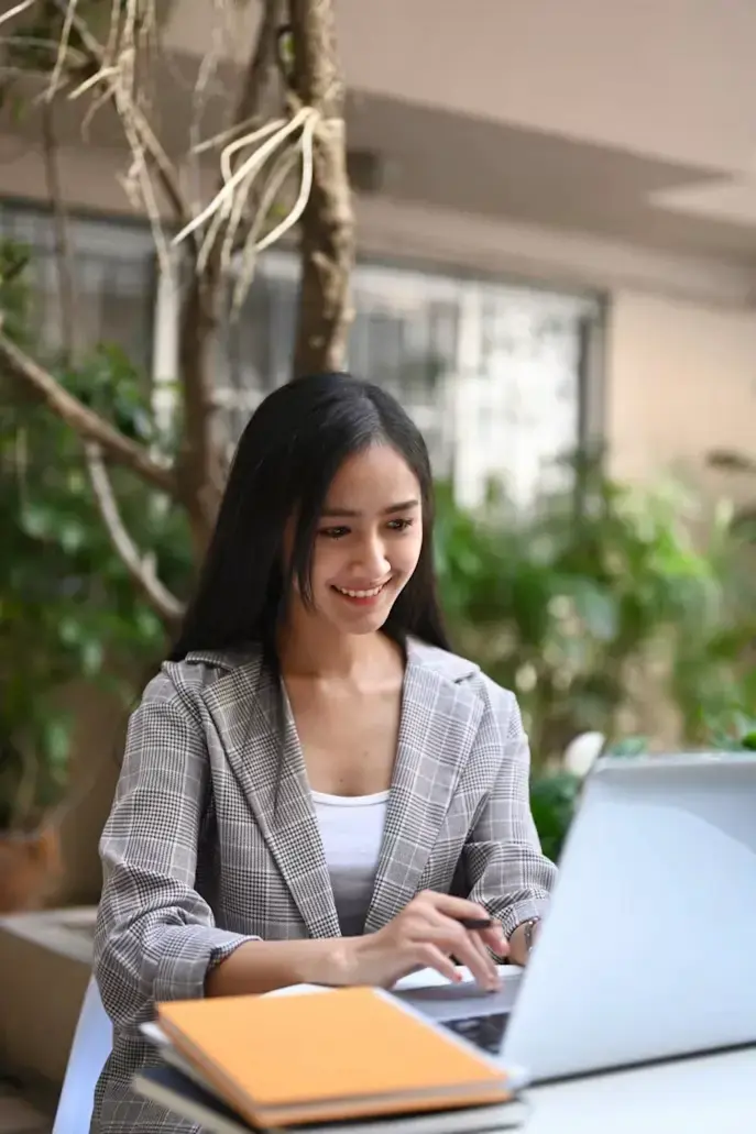 Interactive online classroom with TutorChrome